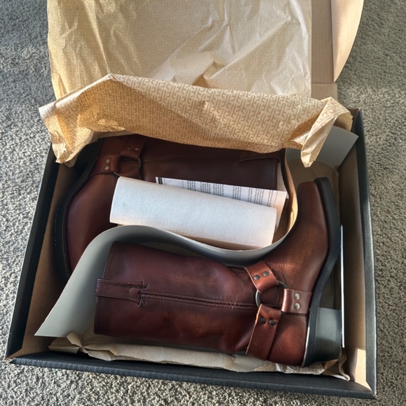 Frye harness boots - Picture 7 of 8